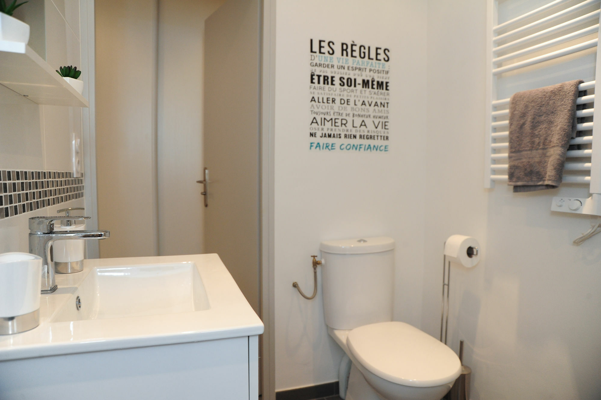 Suite Imperazur Five Stars Holiday House Ница Екстериор снимка